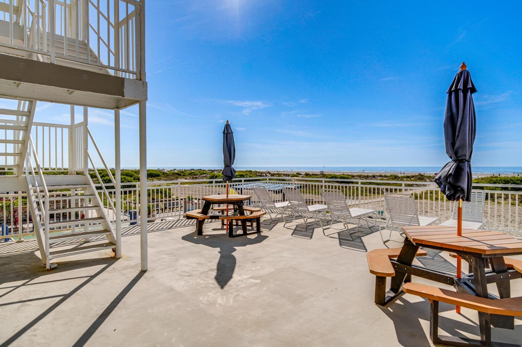 Sun-Soaked Wildwood Getaway, 6 Mi To Cape May! Wildwood Crest Bagian luar foto