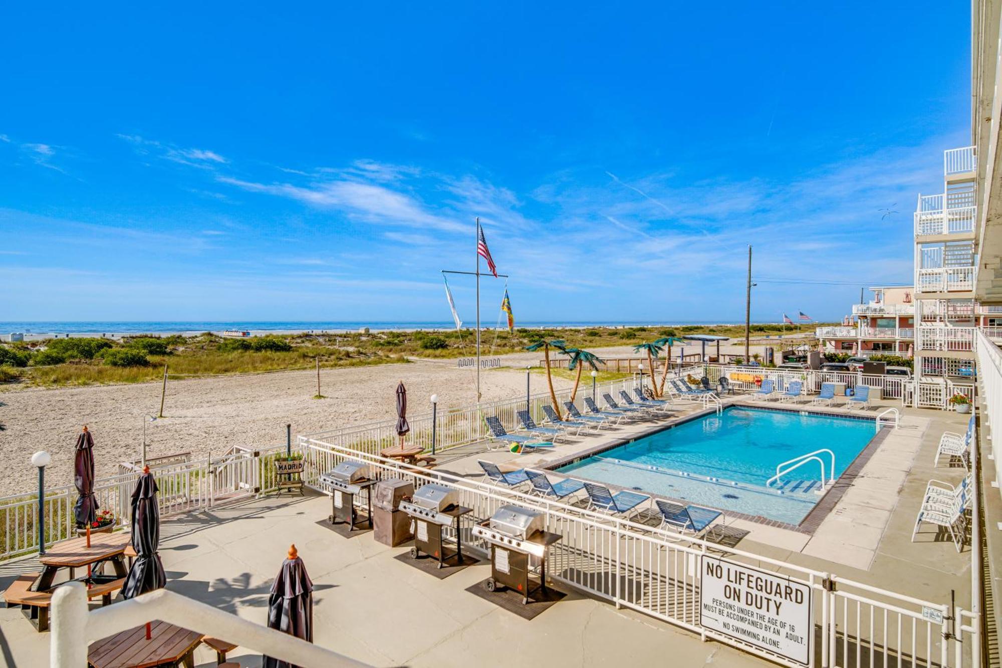 Sun-Soaked Wildwood Getaway, 6 Mi To Cape May! Wildwood Crest Bagian luar foto